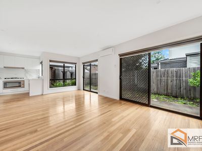 2 / 2 Donnelly Court, Pascoe Vale