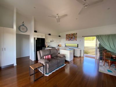 64 Cove Boulevard, River Heads