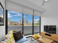 503 / 10 Trinity Street, Fortitude Valley