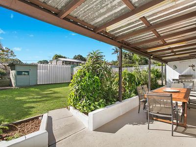 235 Preston Road, Wynnum West