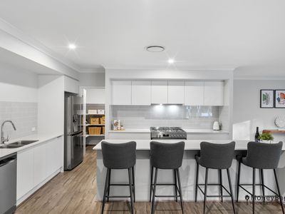 46-48 Townsvale Drive, Woodhill