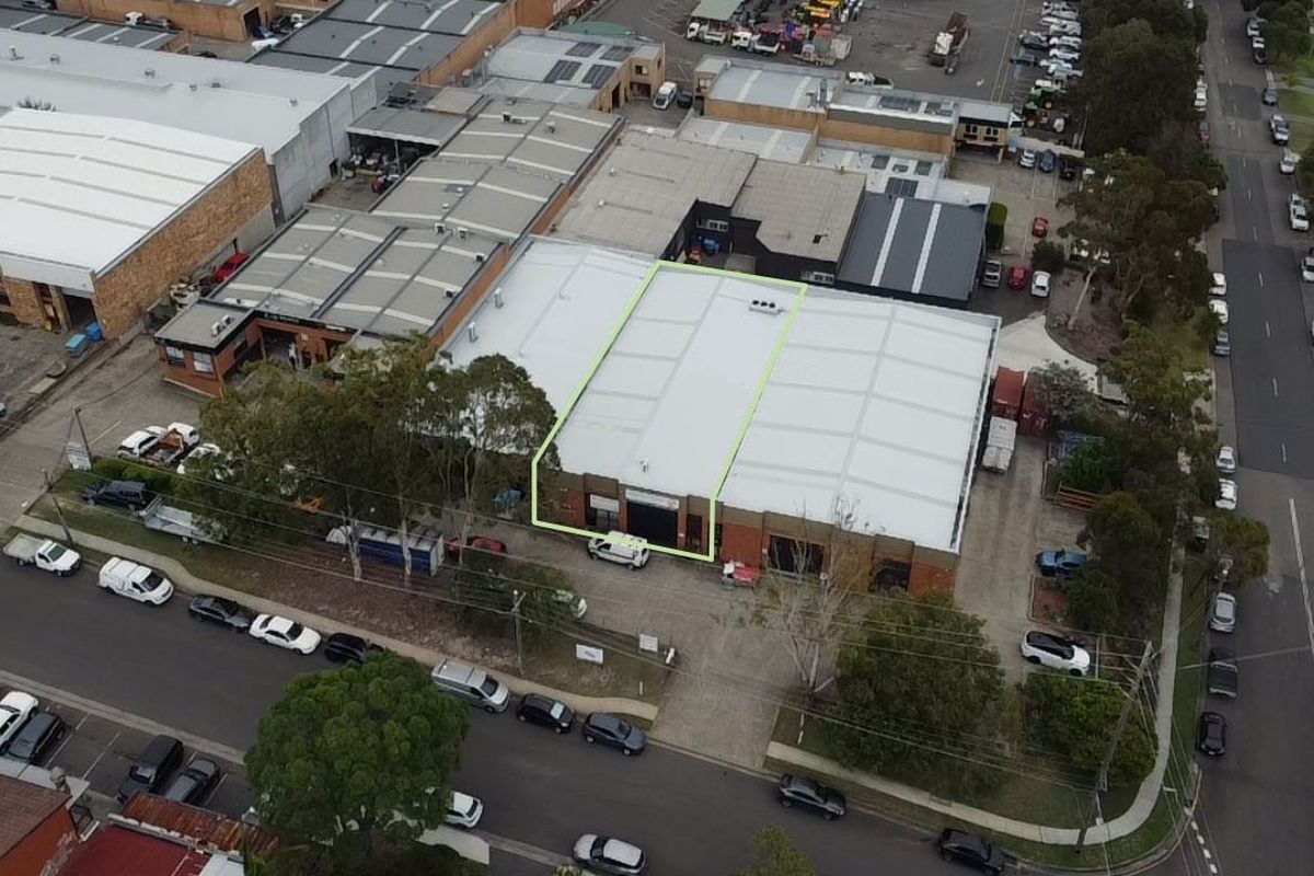 Unit 2 / 1 Marshall Road, Kirrawee