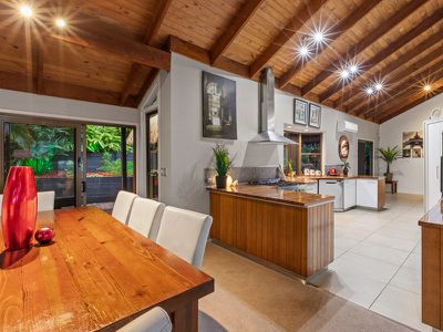 3 Knox Court, Rochedale South