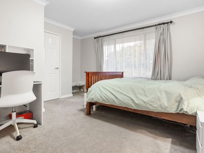 4 Parker Place, Winthrop
