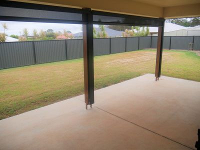 12 Allan Place, Kingaroy