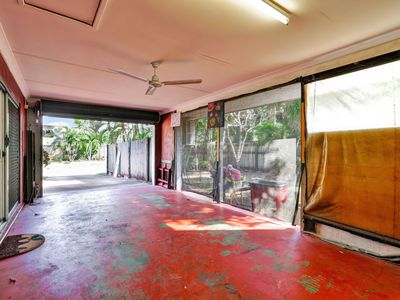 52-54 Oleander Street, Holloways Beach