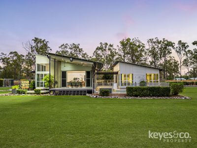 24 Kens Court, Alice River