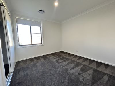 2 Malanda Avenue, Dubbo