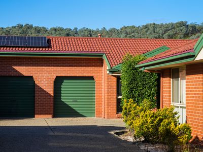 6 / 207  CADELL STREET, Albury