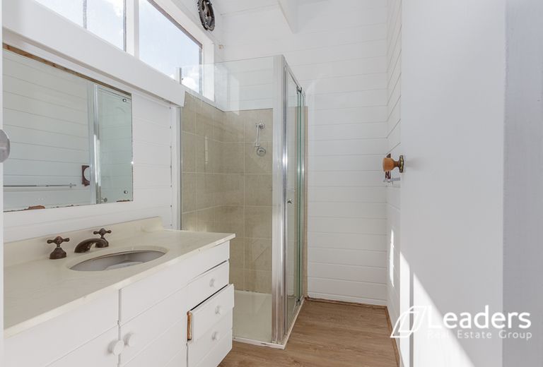 5 Mackintosh Road, Wheelers Hill