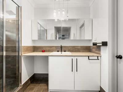 16 Pira Avenue, Karlkurla