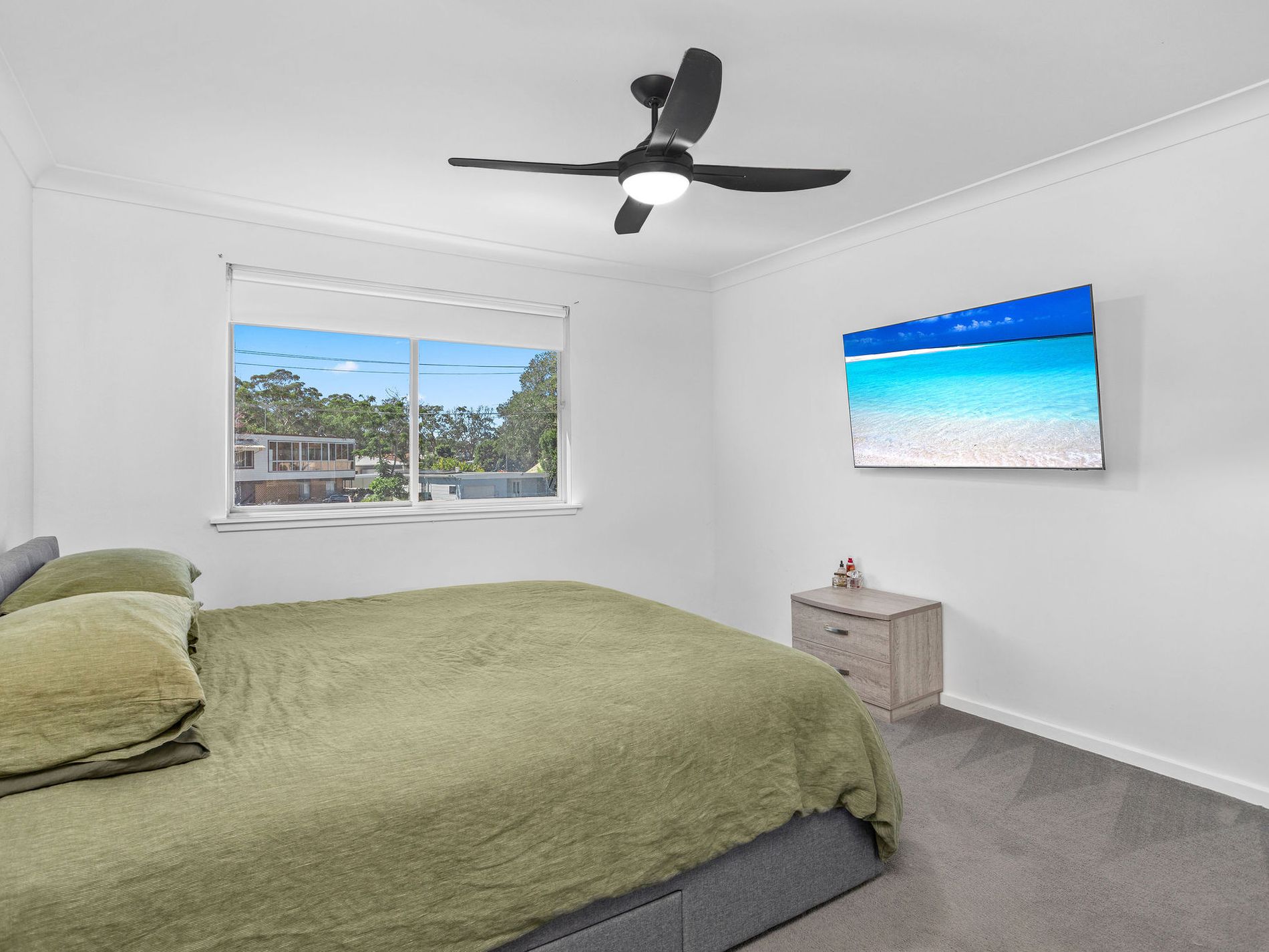 67 The Lakes Way, Forster