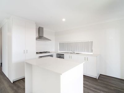 104 McDonald Rd, Baldivis