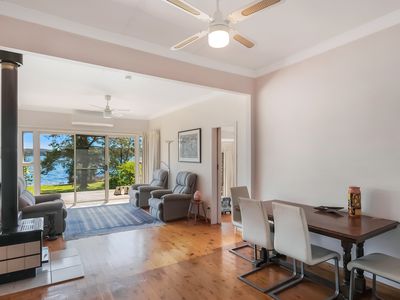17 Myuna Street, Dalmeny