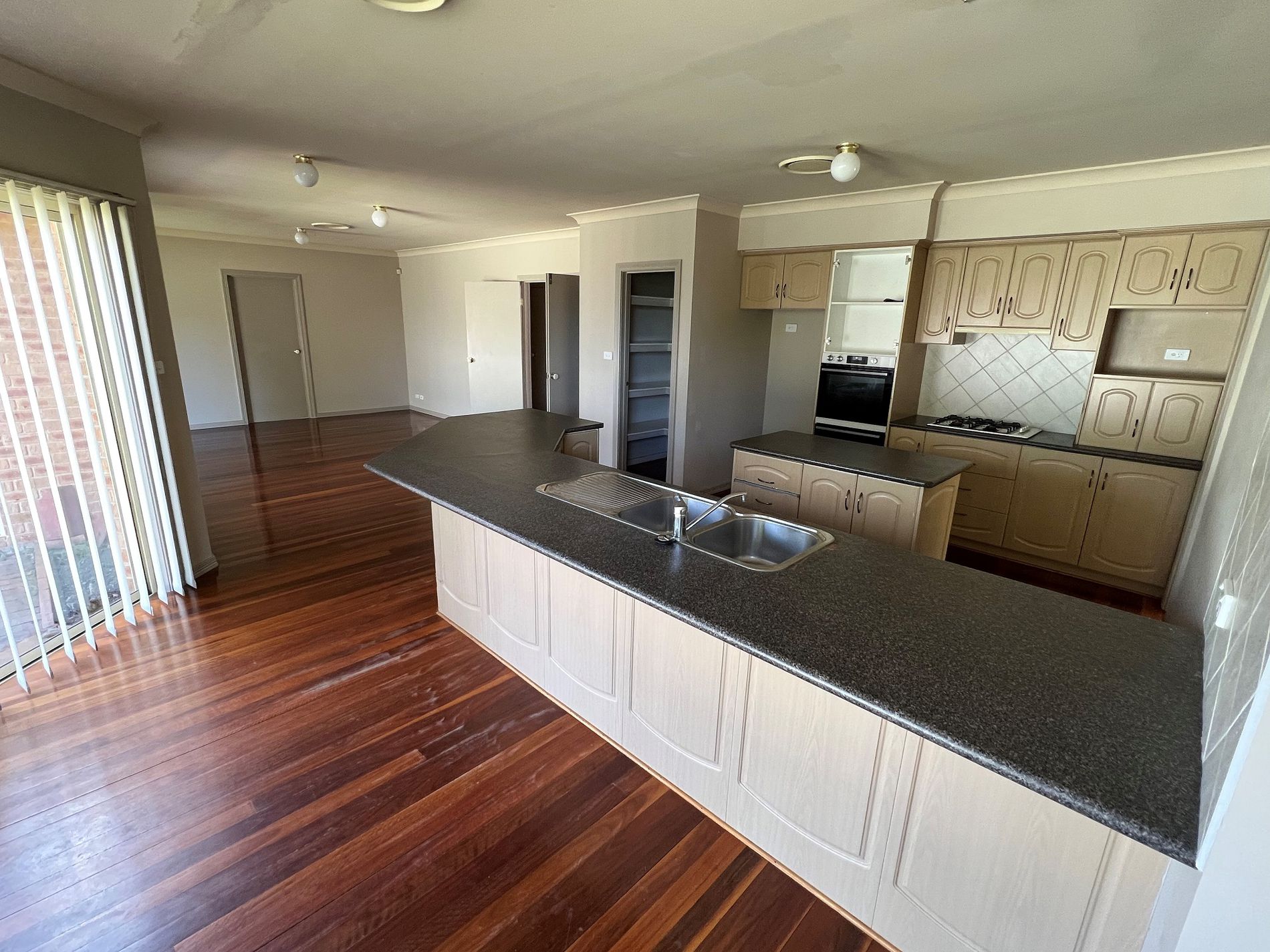 11 Danbury Close, Marsfield