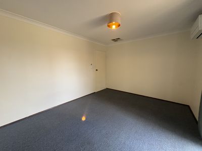 3 Taplow Court, Kelmscott