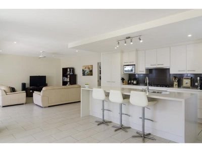 7 Oakleaf Close, Tewantin