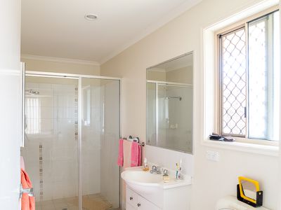 12 Picadilly Circuit, Urraween