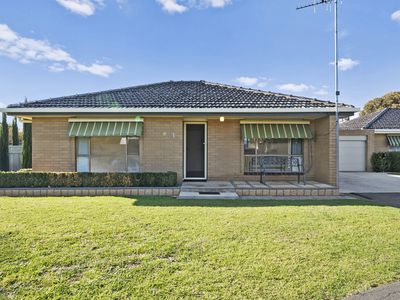 1 / 5 MYOLA CRESCENT, Nagambie