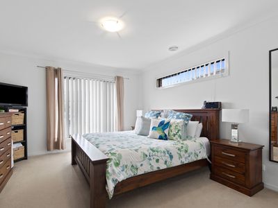 80 Haze Drive, Point Cook