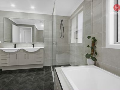 35 Hydrus Street, Austral