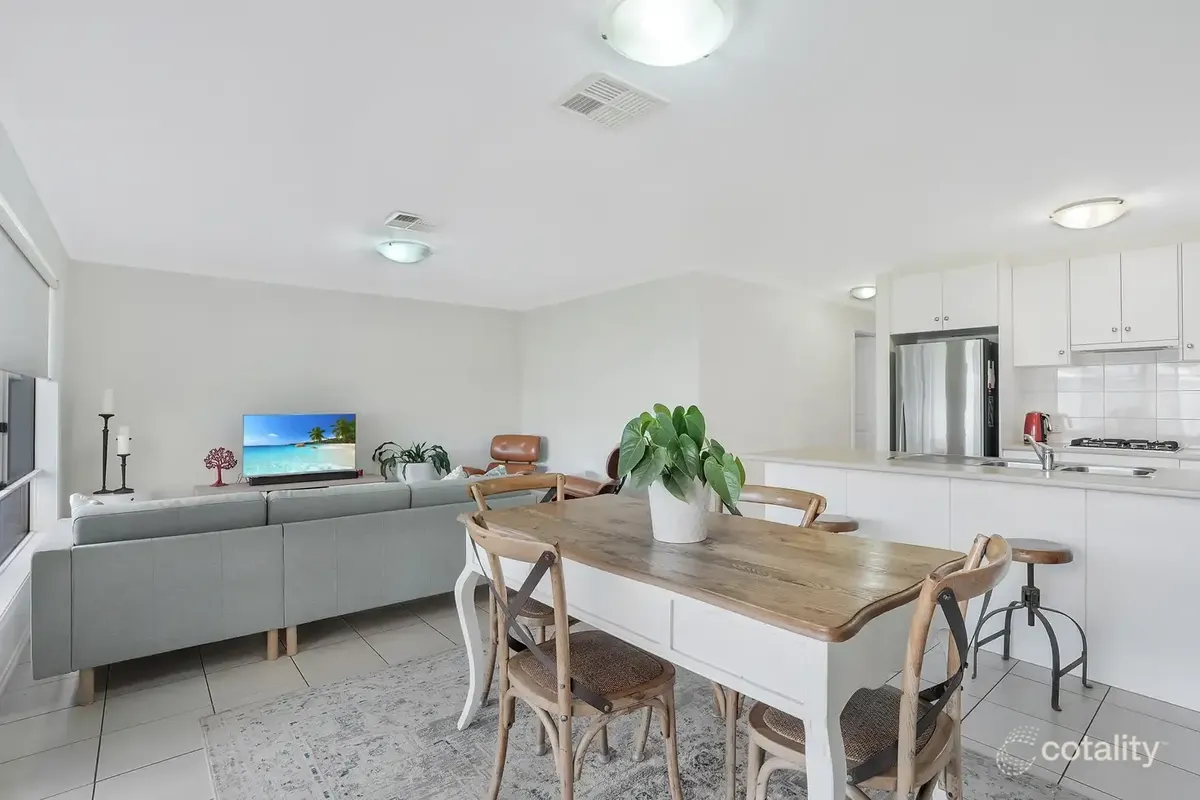 5 Oakwood Circuit, Munno Para West
