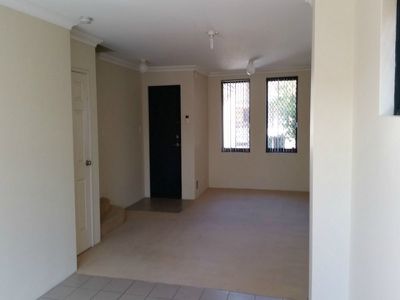 8 / 22 Gochean Avenue, Bentley