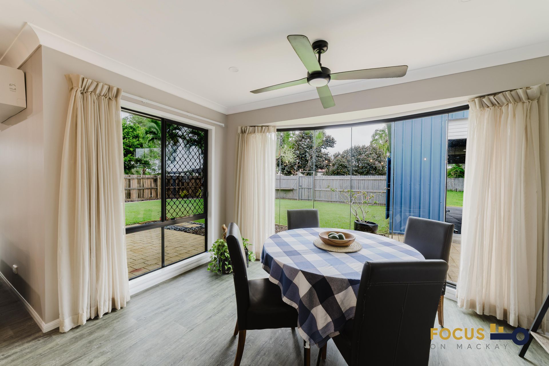 5 Kensington Court, Glenella
