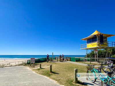 6 / 7 Lavarack Road, Mermaid Beach