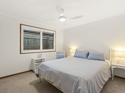 4 Kiva Street, Middle Ridge