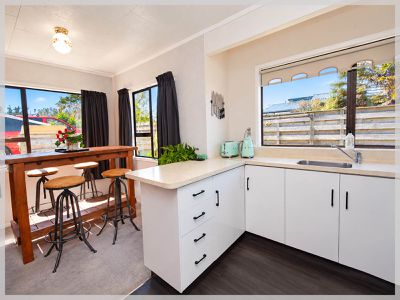 35 Edinburgh Terrace, Foxton Beach