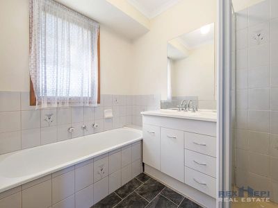 30 Narellan Drive, Hampton Park