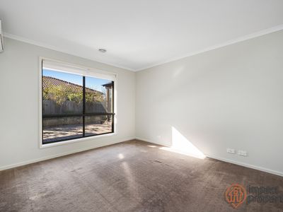 4 Clendinnen Street, Dunlop