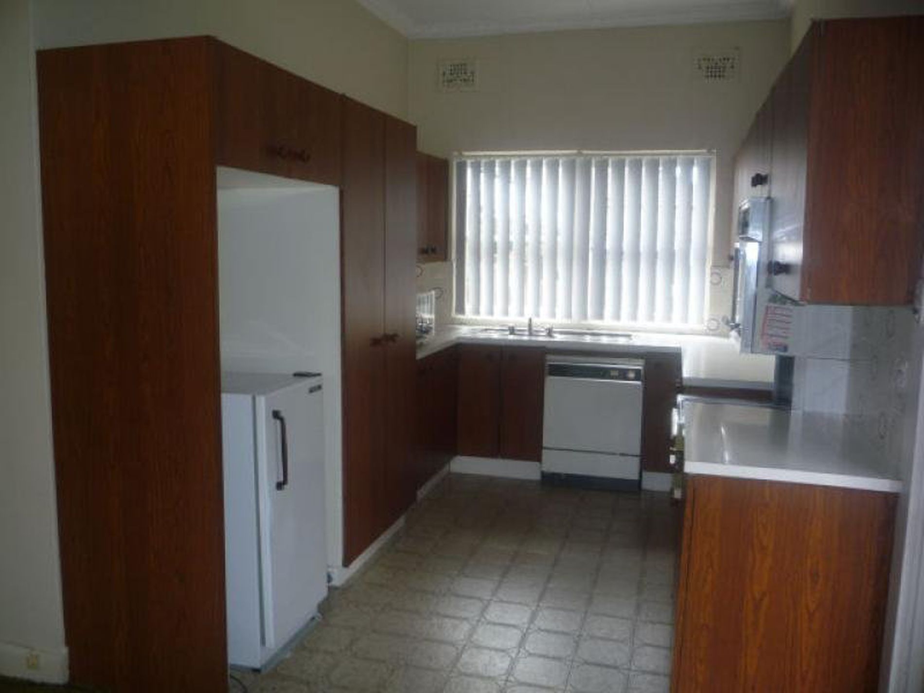 36 Croydon STREET, Lakemba