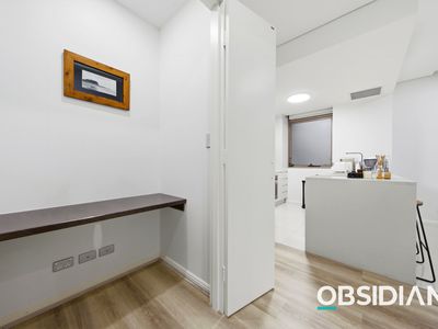 127 / 28 Ferntree Place , Epping