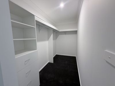 8 Kookaburra Crescent, North Richmond