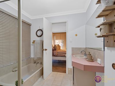 22 Peppermint Drive, Thornlie