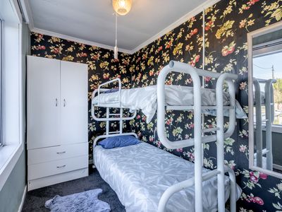 28 James Street, Riverton