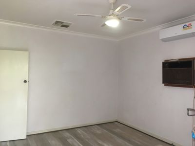 7 Maitland Rd - Pets considered, Balga