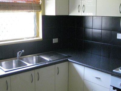 1 / 69 Lake Entrance Road, Warilla