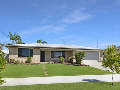 110 Goonawarra Drive, Mooloolaba