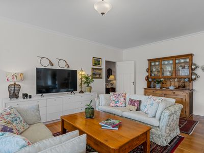 20 Woodbridge Hill Road, Woodbridge