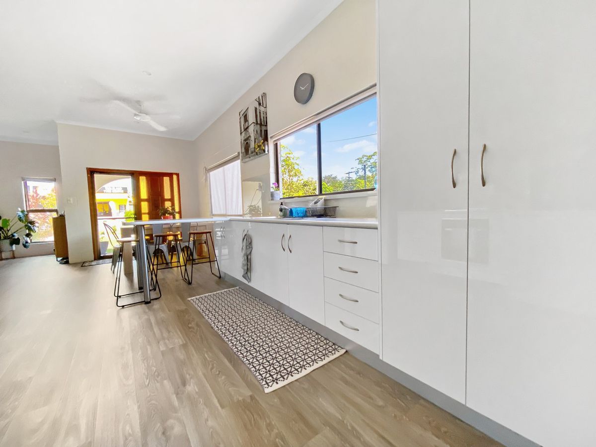 44 Tolga Road, Atherton