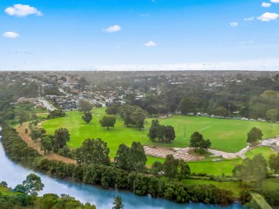 2010 / 9 Brodie Spark Drive, Wolli Creek