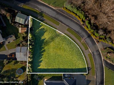 4 Three Kings Court, Outram