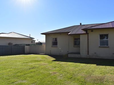 9 Mcmorron Street, Millicent