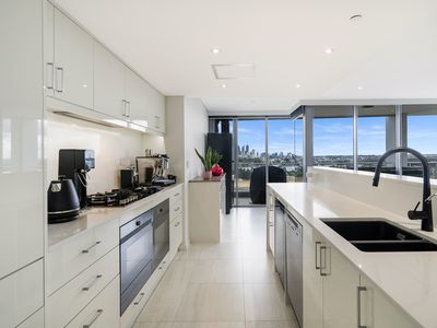 1303 / 19 The Circus, Burswood