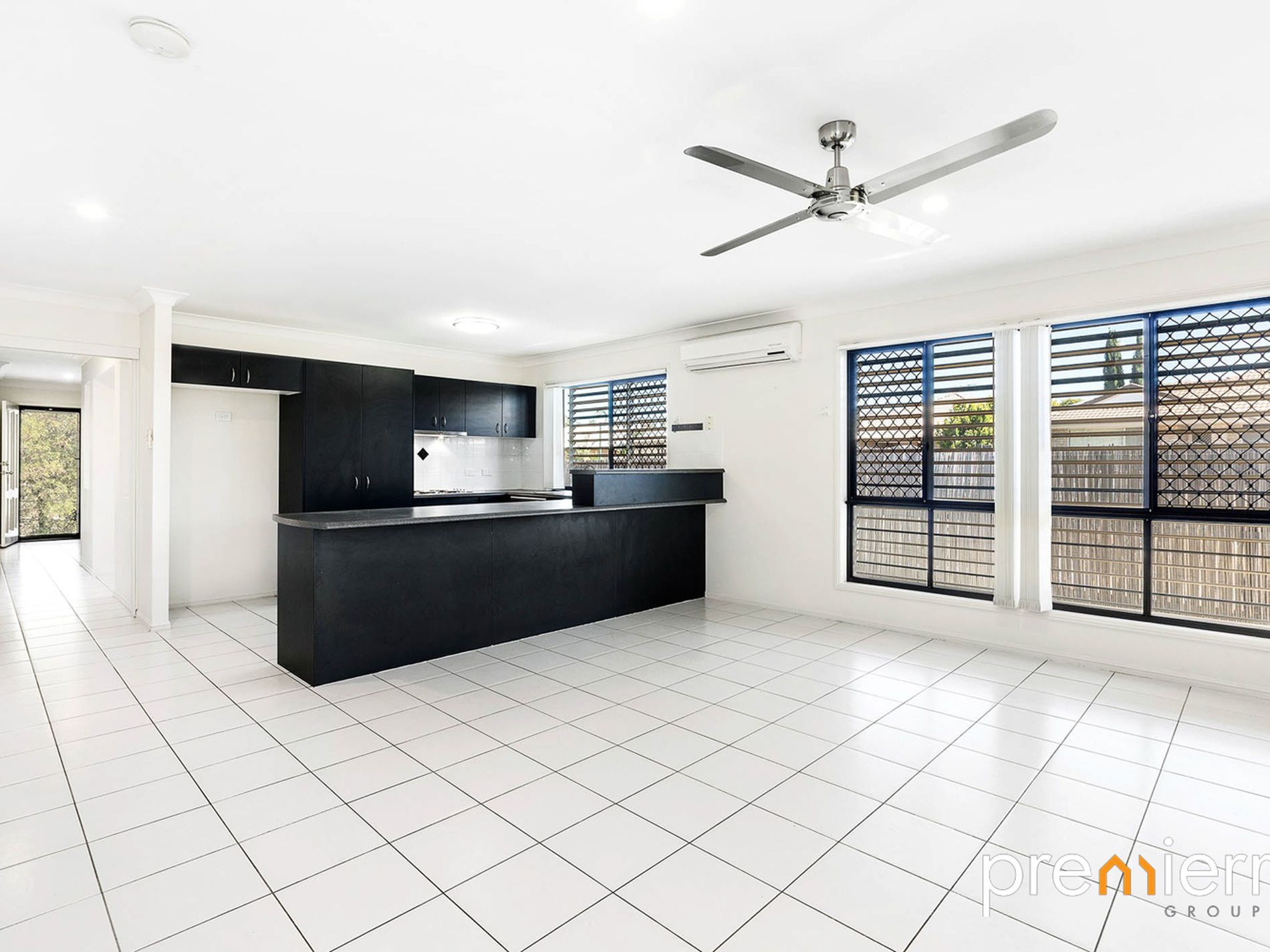 33 Collins Street, Collingwood Park