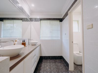 24 Troy Street, Applecross