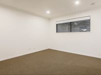 15 Hideaway Street, Pallara